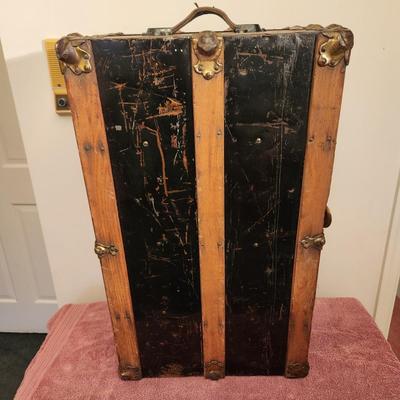 Antique Wooden Trunk 29"x17"x12"