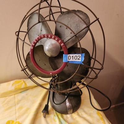 Vintage Westinghouse Table Top Fan working