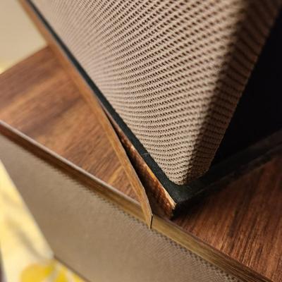 Pair Vintage Bose 301 Series II Speakers untested
