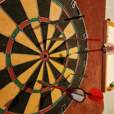 Vintage Dart World Dart Board
