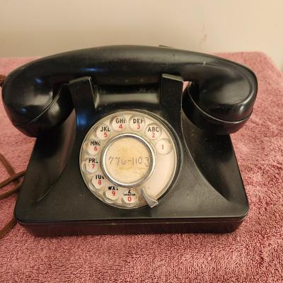 Vintage Bakelite Table Desk Telephone
