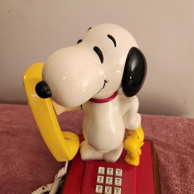 Peanuts Snoopy & Woodstock Western Electric Telephone