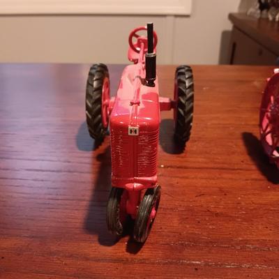 2 DIE-CAST FARMALL MODEL TRACTORS