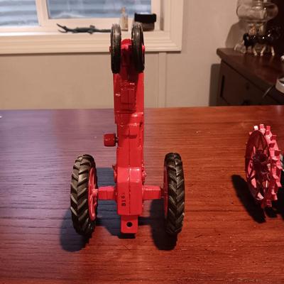 2 DIE-CAST FARMALL MODEL TRACTORS