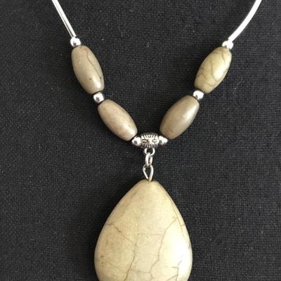 Silver tone, Jasper, fashion statement necklace