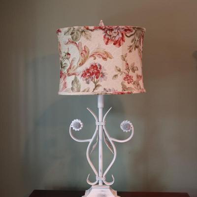 Vintage Floral Shade Lamp