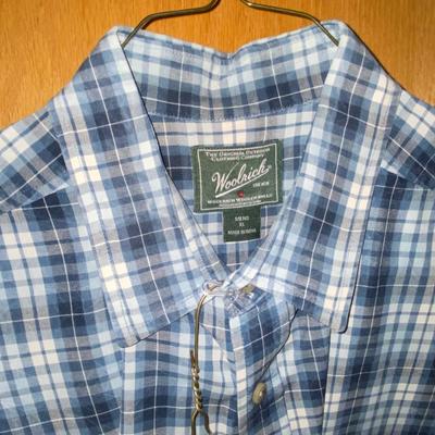 NICE MEN’S XL BUTTON UP SHIRTS