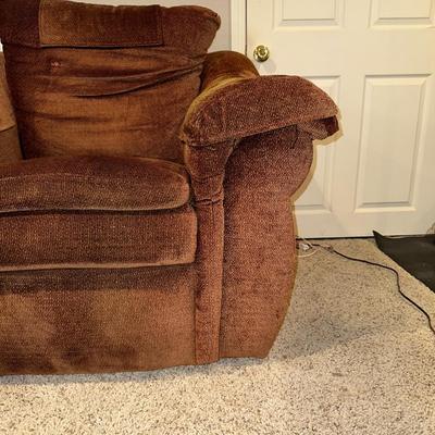LIKE NEW LA Z BOY LAZY BOY RECLINER