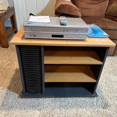 MEMOREX COMBO DVD/VHS PLAYER PLUS SMALL MEDIA STAND
