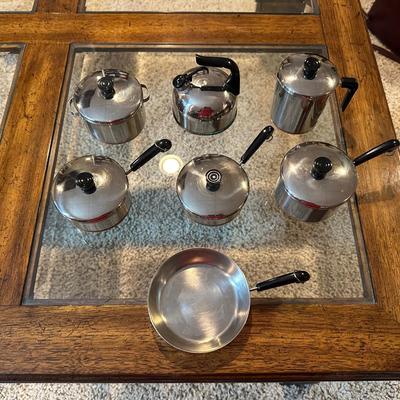 RARE CHILD'S PLAY SET OF REVERE WEAR POTS AND PANS