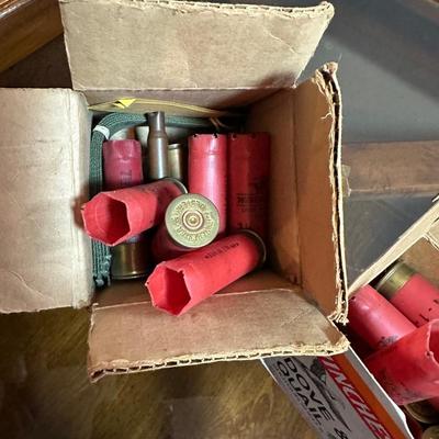 HORNADY PISTOL POWDER MEASURE FOR RELOADING, SPENT SHOTGUN SHELLS FOR RELOADING AND BORE CLEANING BRUSHES