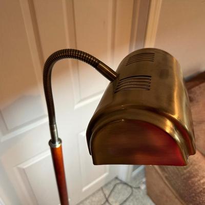 ADJUSTABLE FLOOR LAMP AND A LIVE EDGE SLAB WALL CLOCK