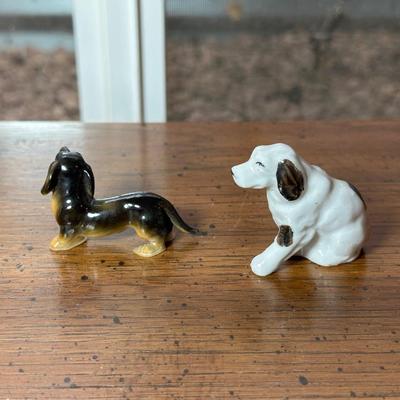 SKI COUNTRY BOURBON EMPTY DECANTER AND MINIATURE PORCELAIN DOGS