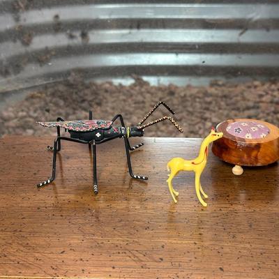 MINIATURE KNICK KNACKS