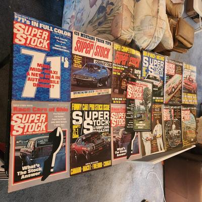 lot of 1971 Super Stock Car magazines