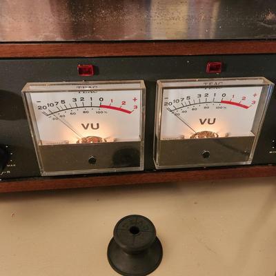 Teac Reel to Rell A 4010 SL Powers up includes original boxes