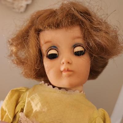 2 Ideal Dolls