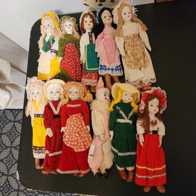Lot of 11 Dolls from Around the World