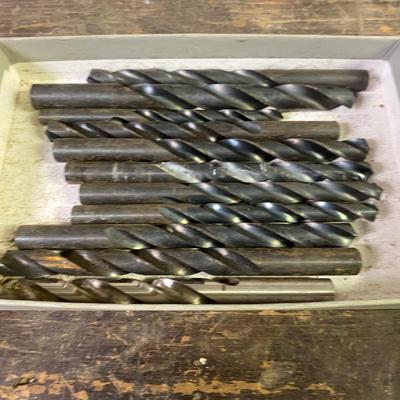 Assortment of drill bits