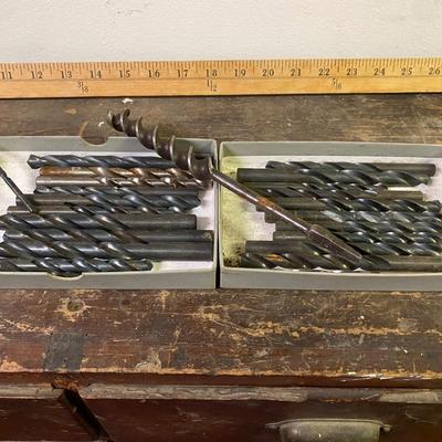 Assortment of drill bits