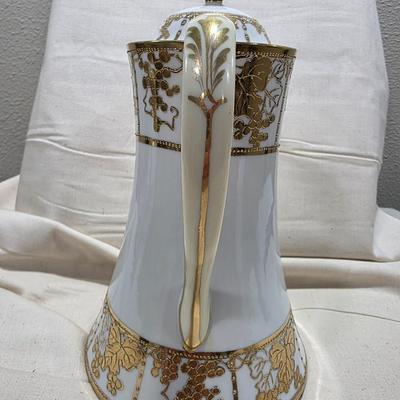 Nippon hot chocolate server with cups