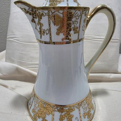 Nippon hot chocolate server with cups