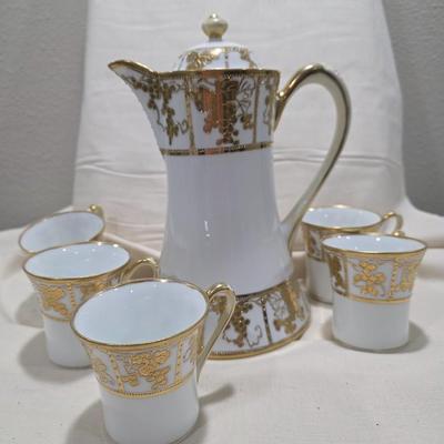 Nippon hot chocolate server with cups