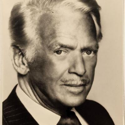 Douglas Fairbanks Jr. signed photo