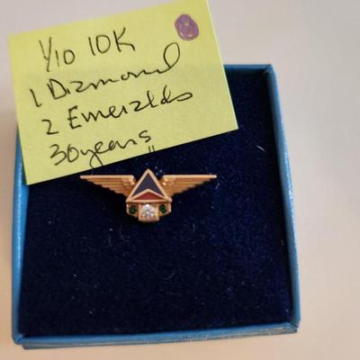 Gold Delta Airlines 30 Year Service Pin
