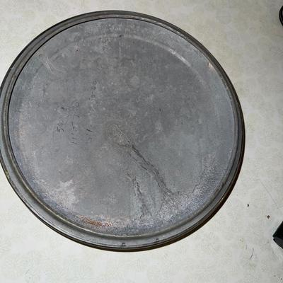 1940s Buick hubcaps