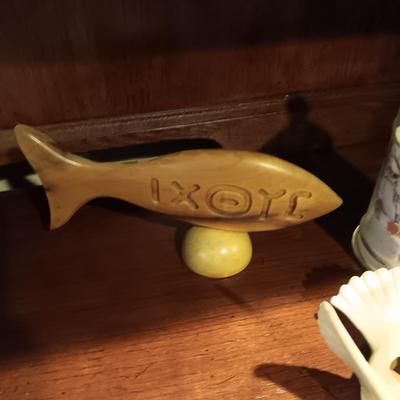 SEASHELLS, GLASS FISH AND MORE