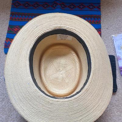 LADYS HAT, HAND BAG, UMBRELLA, COIN PURSES/MAKE-UP BAGS