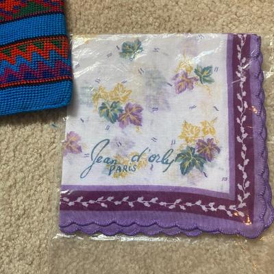 LADYS HAT, HAND BAG, UMBRELLA, COIN PURSES/MAKE-UP BAGS