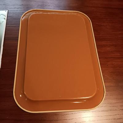 REMINGTON TRAY AND TIN SIGN