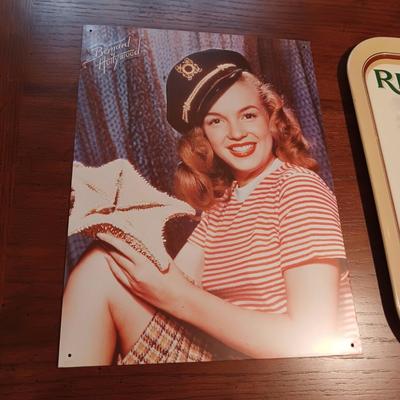 REMINGTON TRAY AND TIN SIGN