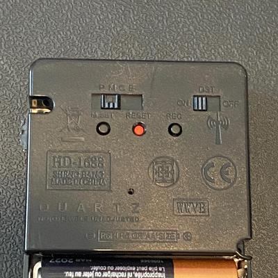 WALL ART, RADIO CONTROLLED CLOCK, MYSTERY POSTER, AND MORE!
