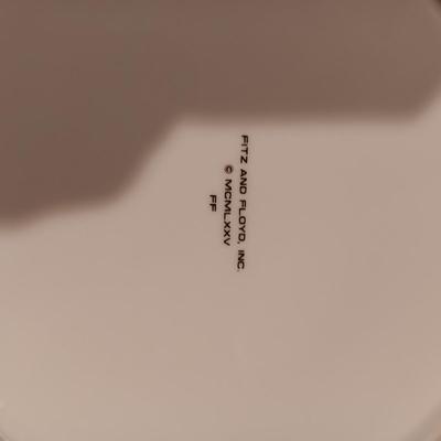 BEAUTIFUL FITZ AND FLOYD ASIAN THEMED CHINA DINNERWARE