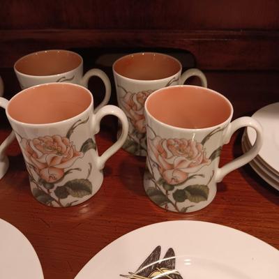 BEAUTIFUL FITZ AND FLOYD ASIAN THEMED CHINA DINNERWARE