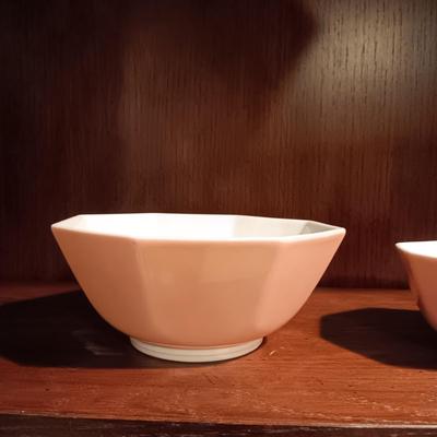 BEAUTIFUL FITZ AND FLOYD ASIAN THEMED CHINA DINNERWARE