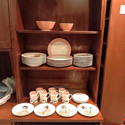 BEAUTIFUL FITZ AND FLOYD ASIAN THEMED CHINA DINNERWARE
