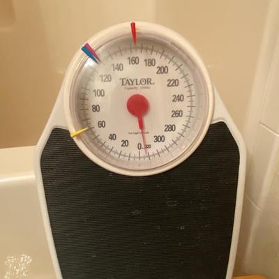 SQUATTY POTTY, PILL CONTAINER, SHOWER CURTAIN, TAYLOR SCALE AND MUCH MORE!