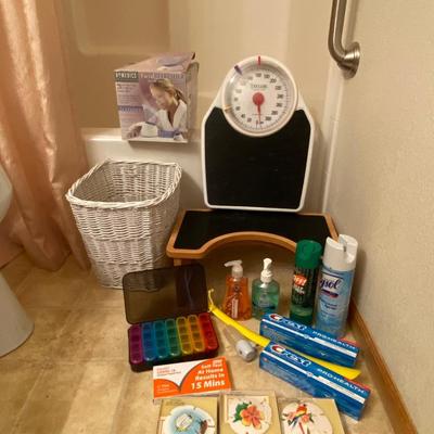 SQUATTY POTTY, PILL CONTAINER, SHOWER CURTAIN, TAYLOR SCALE AND MUCH MORE!
