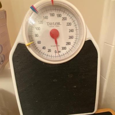 SQUATTY POTTY, PILL CONTAINER, SHOWER CURTAIN, TAYLOR SCALE AND MUCH MORE!