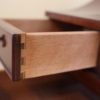 HEKMAN Mahogany Carleton Desk (See Details)