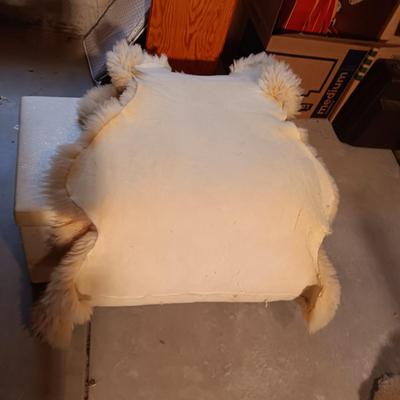 LONG GENUINE SHEEPSKIN