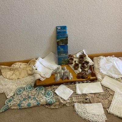 UNIQUE NAPKIN RING HOLDERS, DOILIES AND OTHER TABLE LINENS