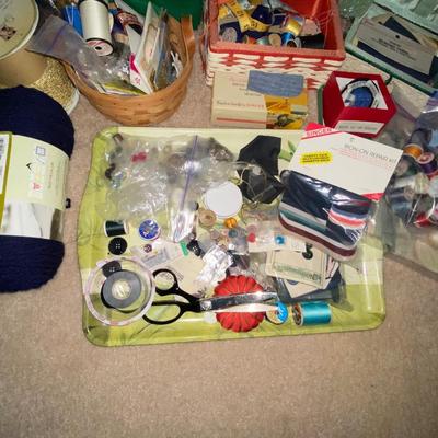LARGE LOT OF SEWING NOTIONS