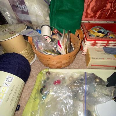 LARGE LOT OF SEWING NOTIONS