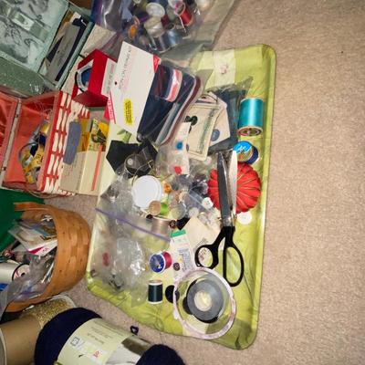 LARGE LOT OF SEWING NOTIONS