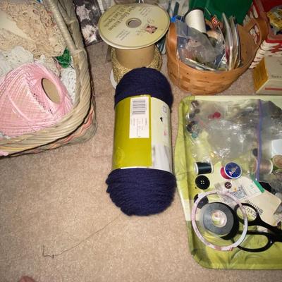 LARGE LOT OF SEWING NOTIONS